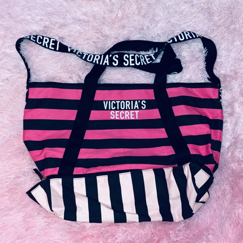 Brand New Victoria’s Secret Striped Beach / Tote Bag